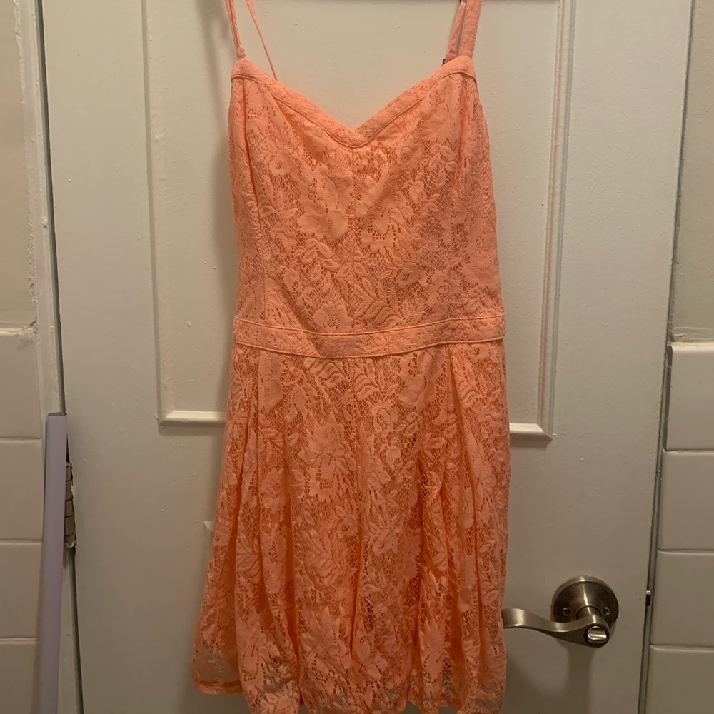 Hollister peach lace floral romper size small